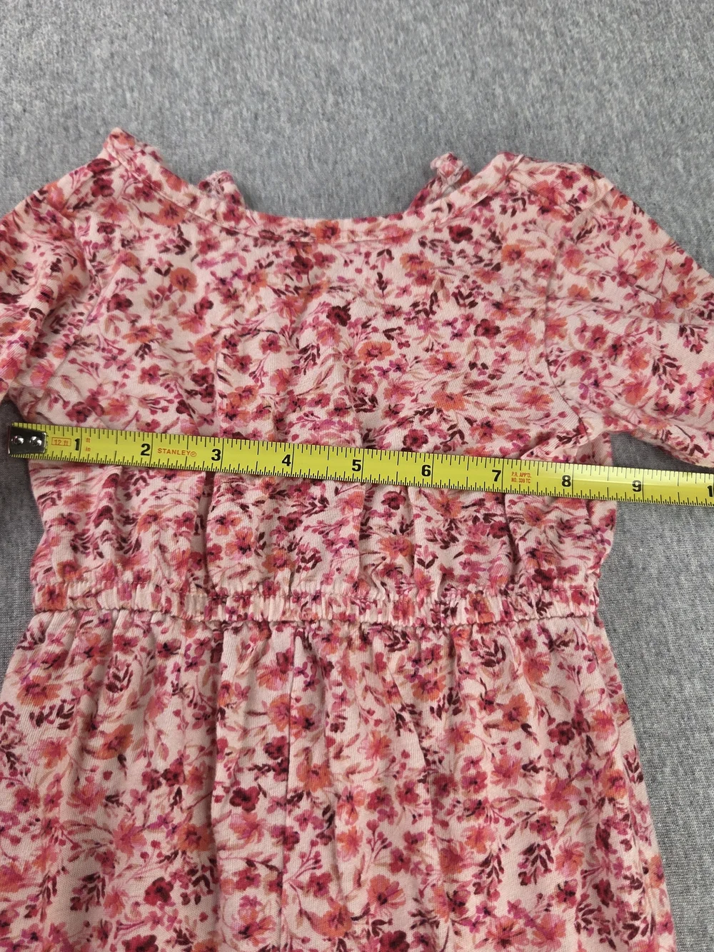 Old Navy Cream Pink Red Floral Long-Sleeve Baby Romper One Piece 6 - 12 M